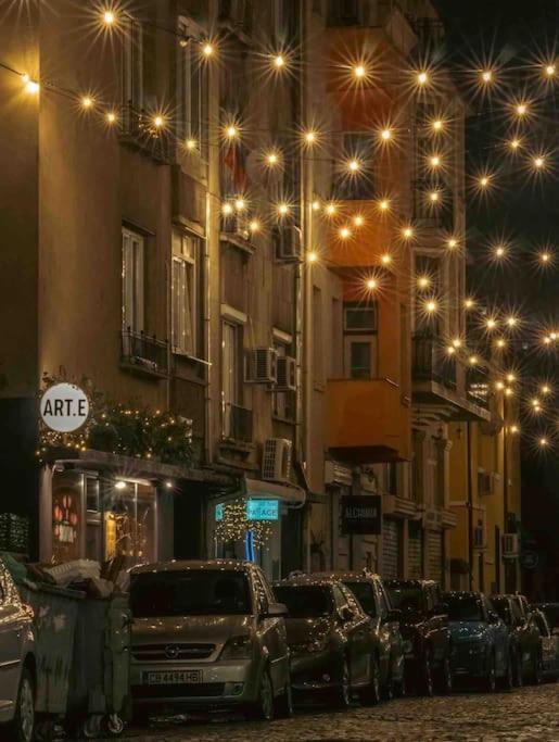 Family Friendly Downtown Apart София Экстерьер фото
